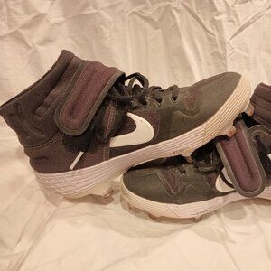 Nike baseball cleats